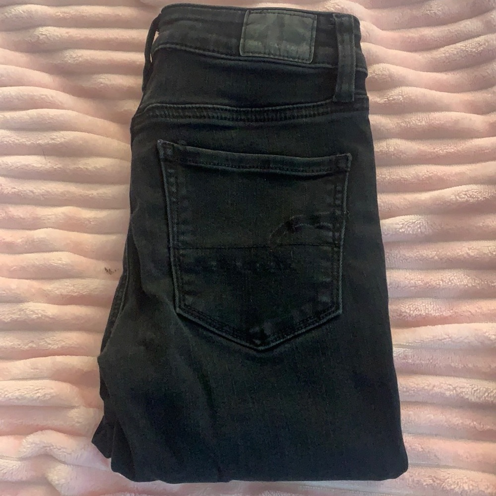 American Eagle distressed jeans